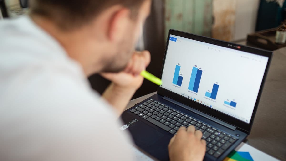 Insight Generator — Leadify Analytics & Reports